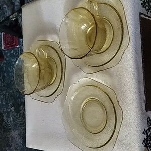 Yellow Depression Glass Cups/Saucers